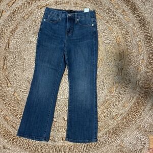 Banana republic cropped jeans.